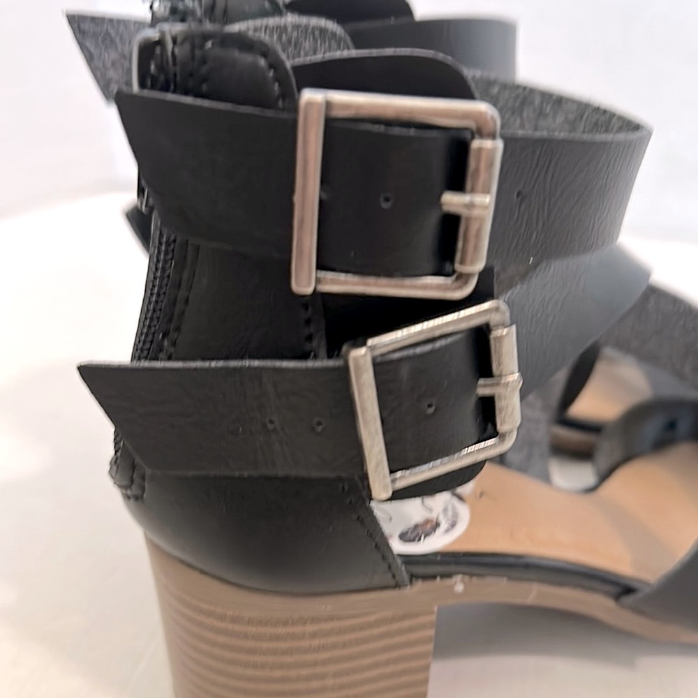 BIG BUDDHA Black Vegan Leather Block Heel Strappy Sandals 7 Black - Picture 4 of 13